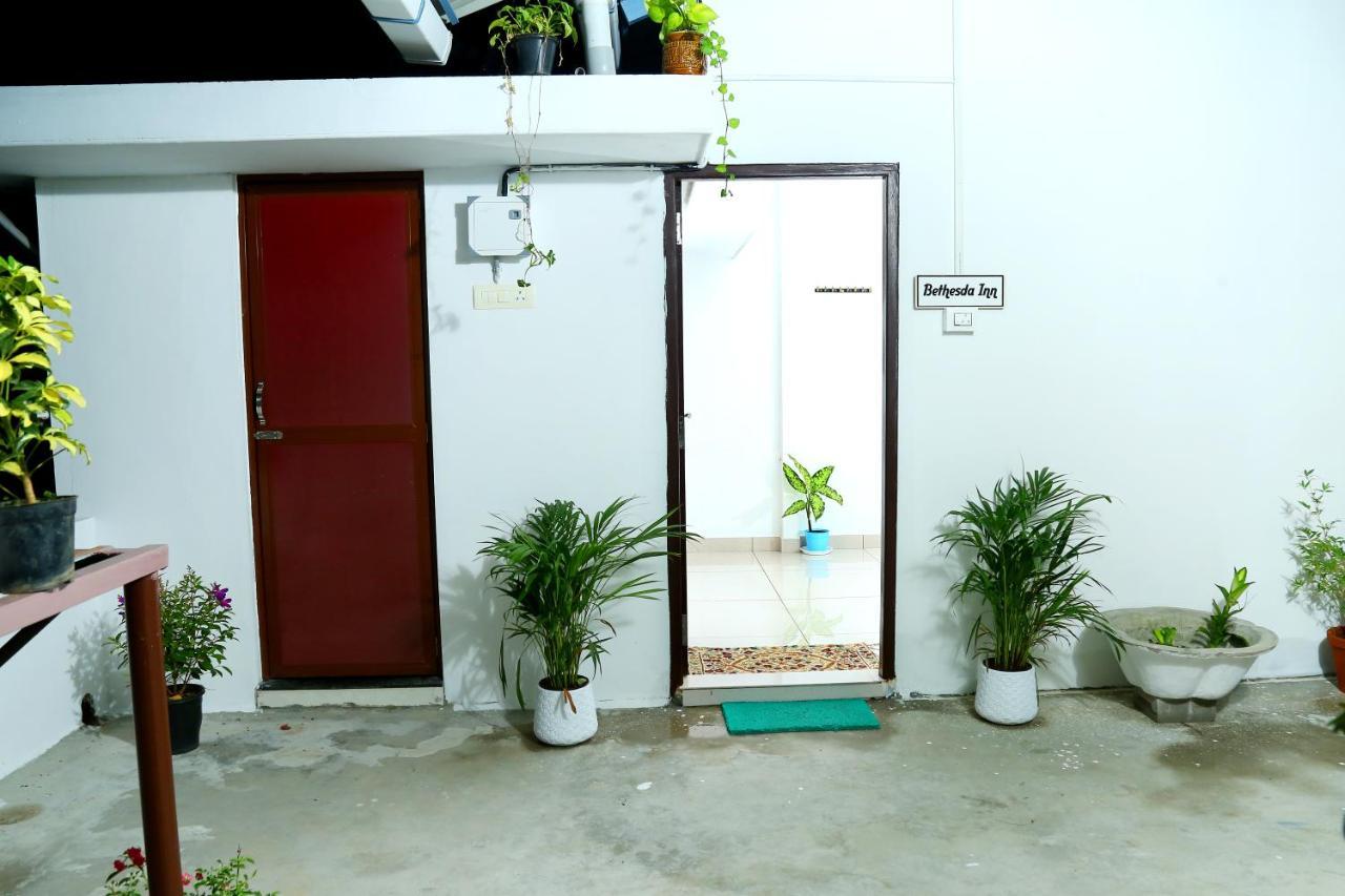 Bethesda Inn Kochi エクステリア 写真