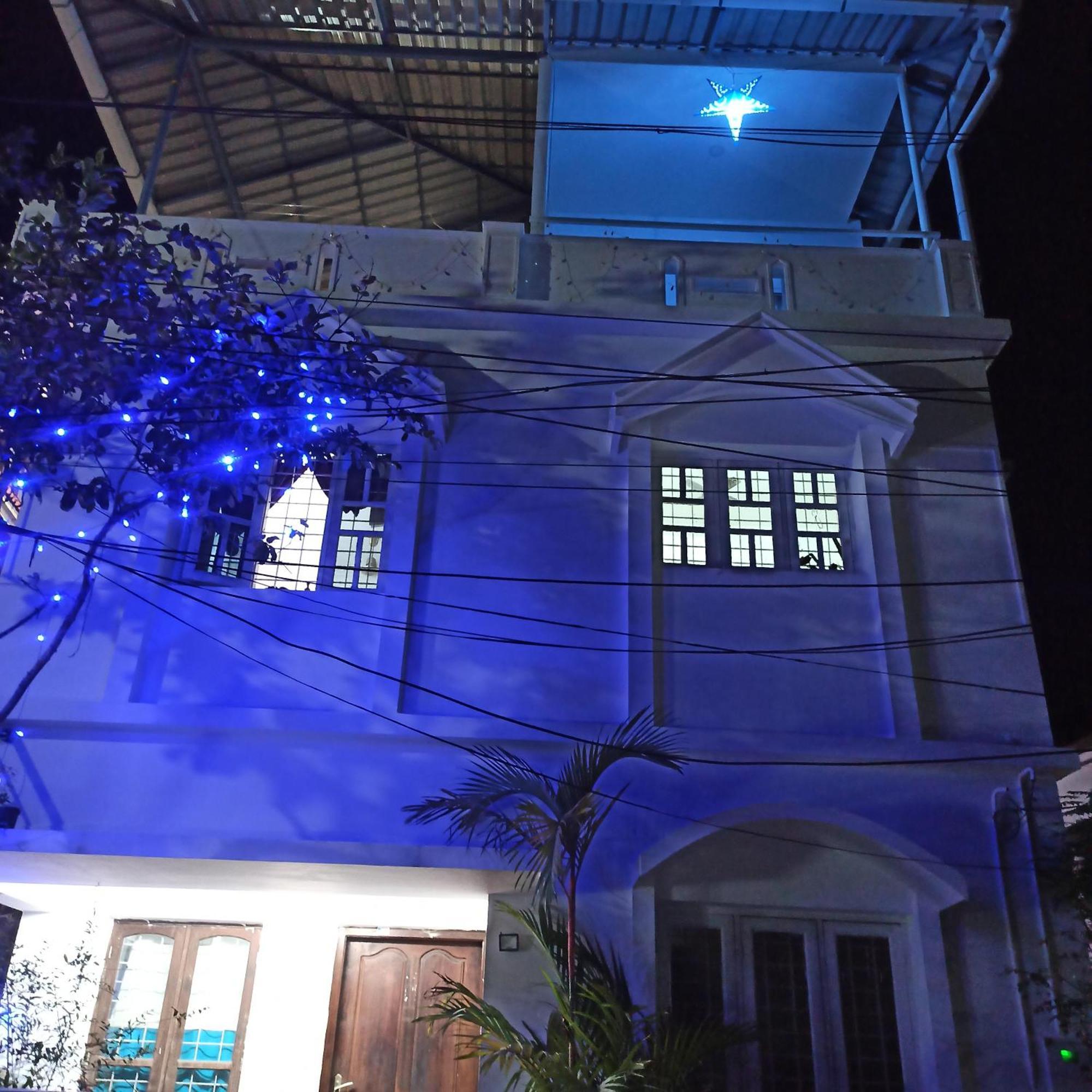 Bethesda Inn Kochi エクステリア 写真