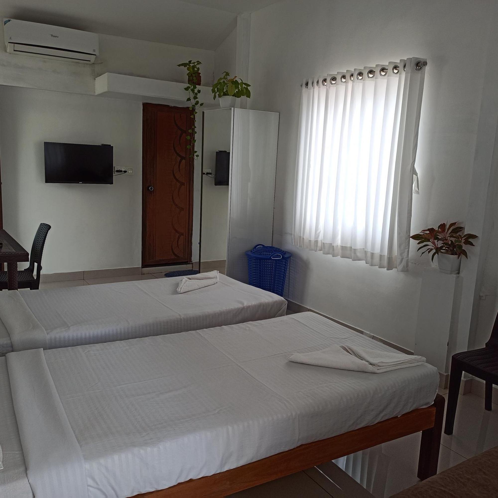 Bethesda Inn Kochi エクステリア 写真