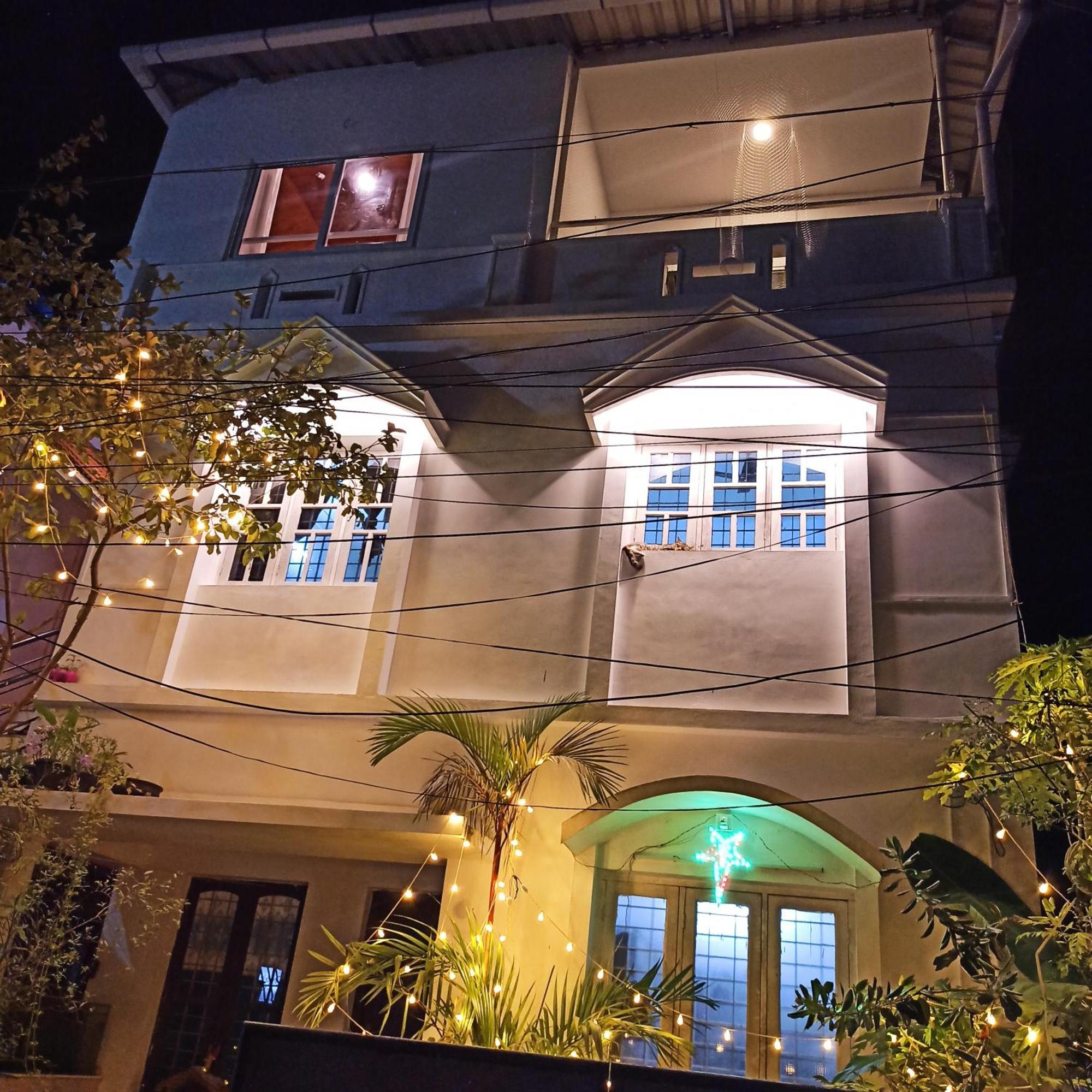 Bethesda Inn Kochi エクステリア 写真