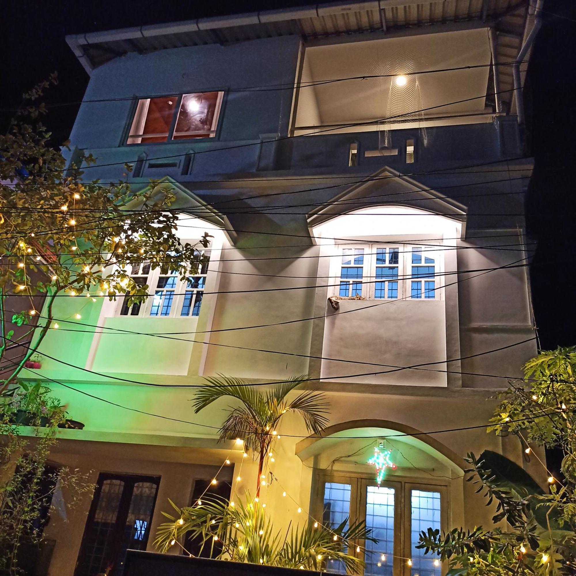 Bethesda Inn Kochi エクステリア 写真